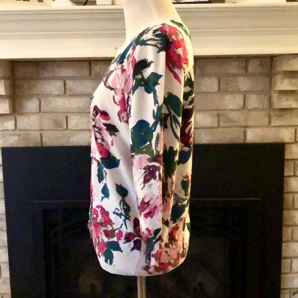 Joseph A White Pink Floral Button Front 3/4 Sleeve Cardigan size Medium